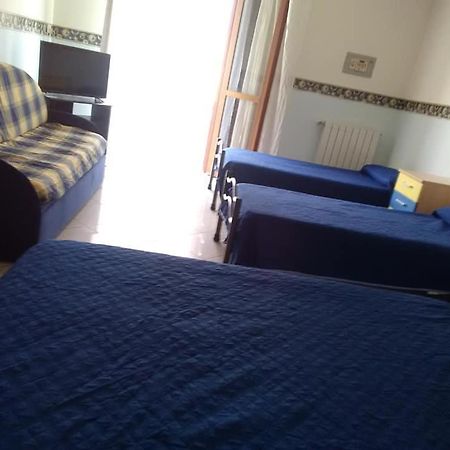 Al Centro Bed and Breakfast Fondi Εξωτερικό φωτογραφία