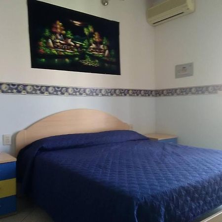 Al Centro Bed and Breakfast Fondi Εξωτερικό φωτογραφία