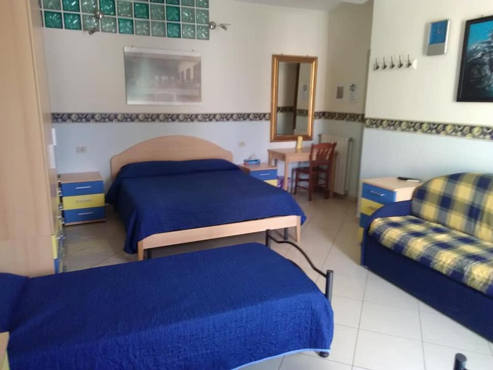 Al Centro Bed and Breakfast Fondi Εξωτερικό φωτογραφία